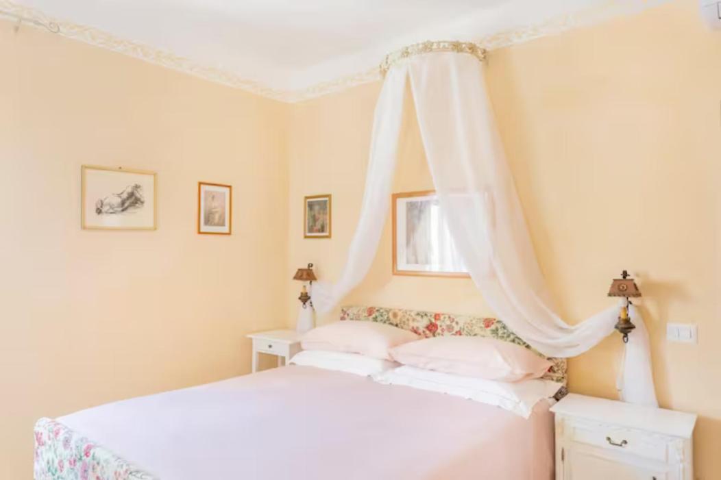 B&B La Finestra Sul Campanile Montecosaro  Екстериор снимка